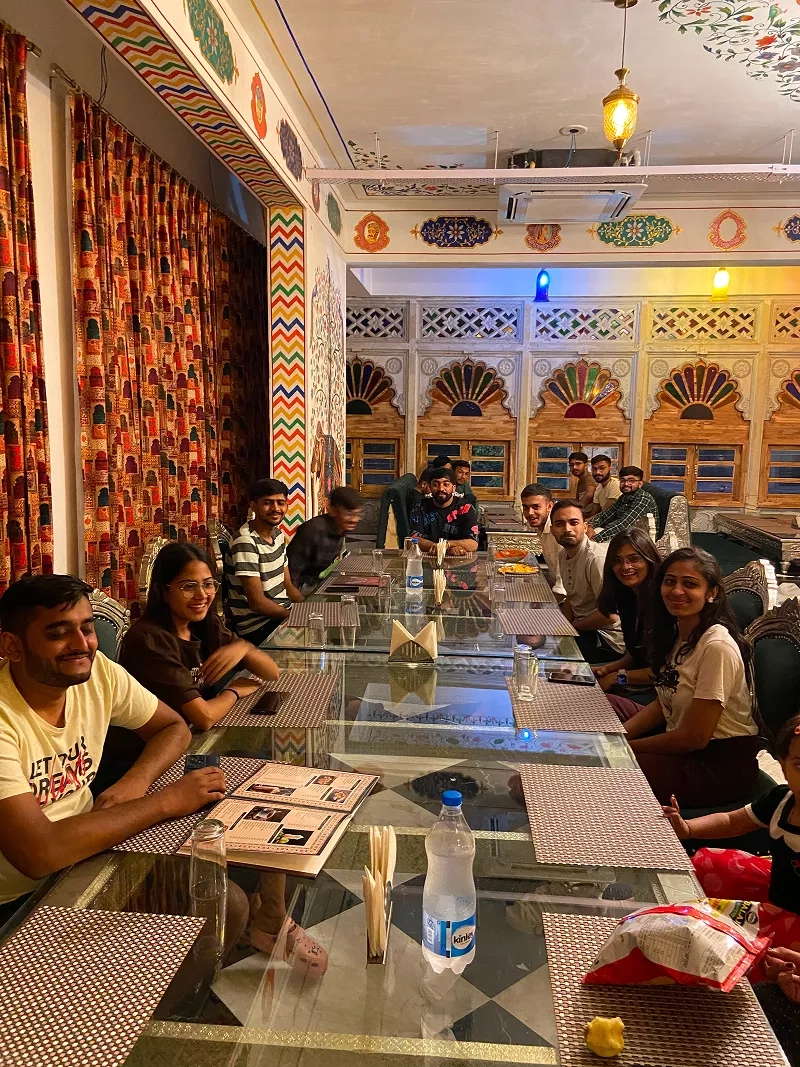 Image trail visual 11